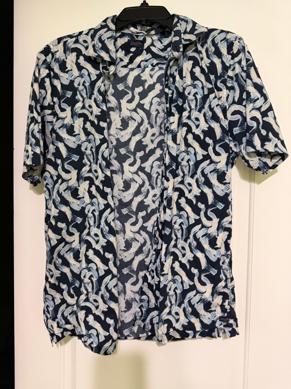 Good Man Brand Navy Short Sleeve Shirt with White and Pale Blue Brushprint